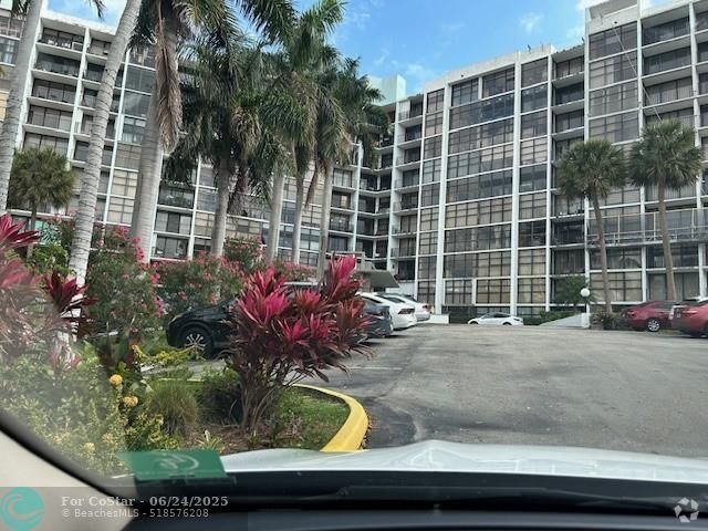 Building Photo - 200 Leslie Dr Unit 616 Rental