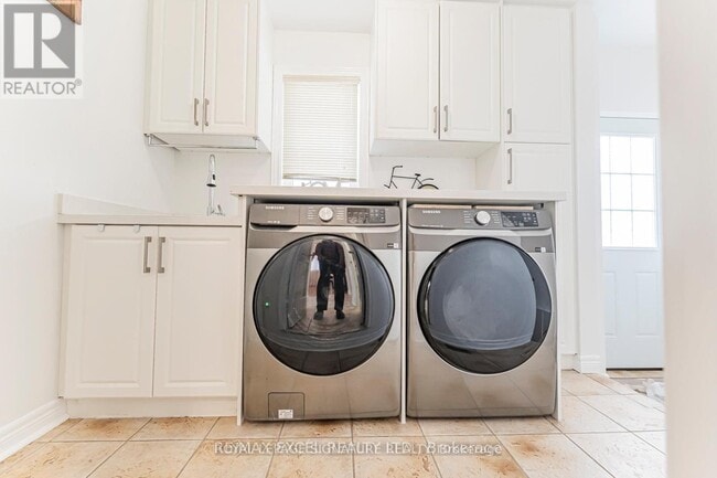 Photo - 65 Falling River Dr