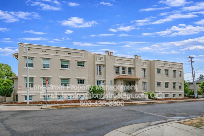 Photo - 205 NW Kings Blvd