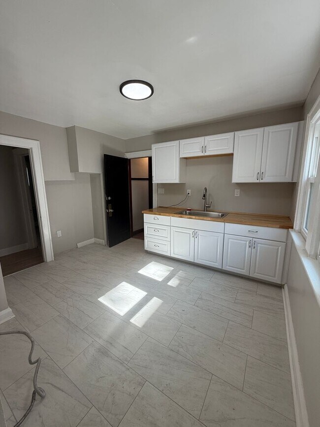 Photo - Endora Unit Endora DOWN