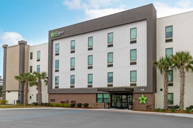 Furnished Studio-Bluffton - Hilton Head