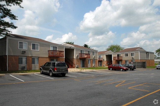 Photo - Dunbarton Estates Apartments