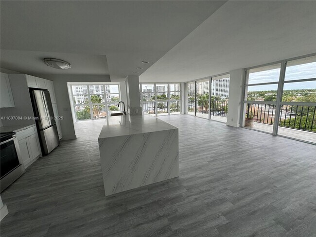 Photo - 200 Leslie Dr Unit 631
