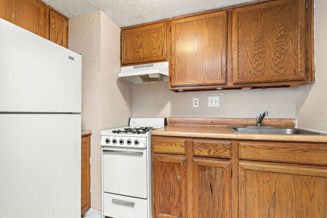 Photo - 4035 Charlotte