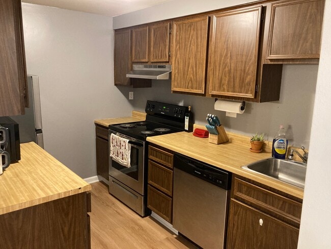 Photo - 2469 Brook Ledge Rd Unit A24