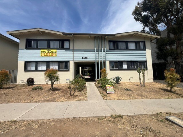 Building Photo - 5415-5469 San Vicente Blvd.