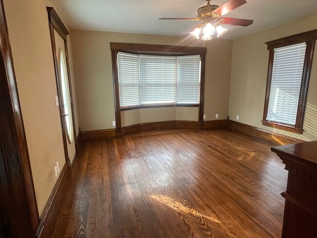 Photo - 322 Chestnut St