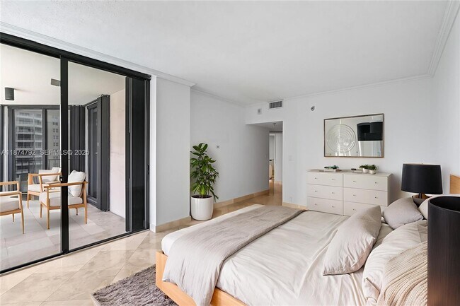 Photo - 520 Brickell Key Dr Unit A705
