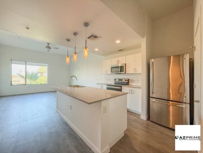 Photo - Stylish 1/1 Downtown Phoenix Condo!