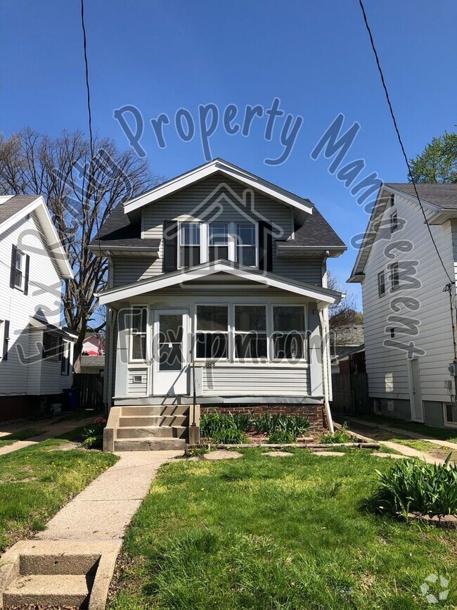 Building Photo - New on the Market....Must see this Beauty! Rental