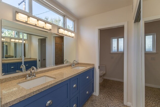 Photo - 1224 Fernside Dr