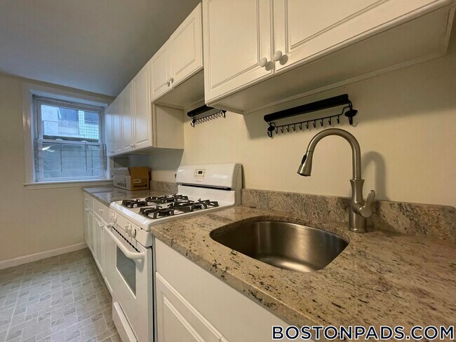 Photo - 14 Centre St Unit I