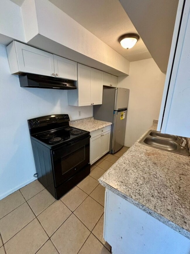 Photo - 68 Village Dr