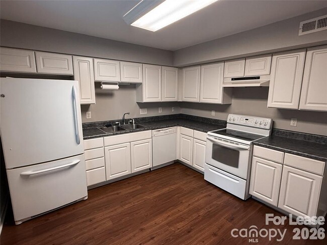 Photo - 11037 Hunter Trail Ln