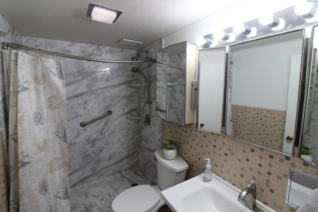 Photo - 2 Bed/1 Bath in Central Richland