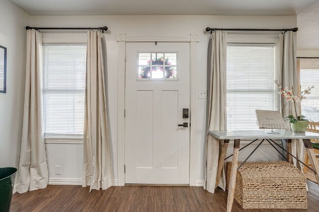 Photo - Fully furnished and updated 3 bedroom 2 bath in the heart of River Oaks. Available immediately an...