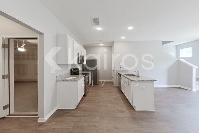 Photo - 139 Dudley Wy