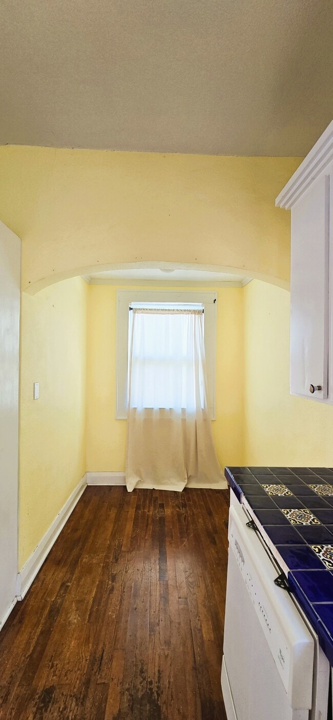 Photo - 1065 Sunset Dr