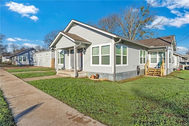 Photo - 1-Bedroom Duplex in Waco, TX with Spacious Layout and Great Location!