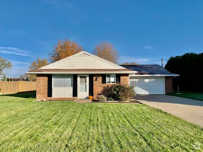 Building Photo - 175 Harmony Dr Rental