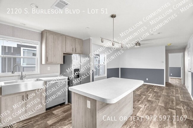 Photo - 2120 S Burleson Blvd