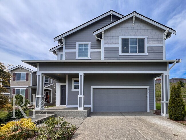 Building Photo - Warm & Inviting 4-Bedroom Home with Vaulted Ceilings, Loft, Fireplace & Fenced Backyard