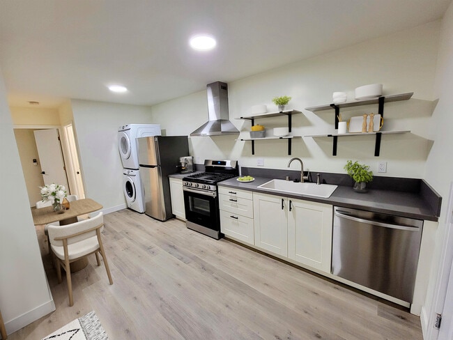 Photo - 2224 Delaware Ave Unit D