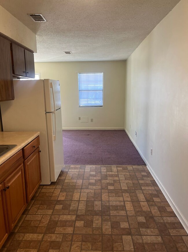 Photo - 2 Bed, 1 Bath Apartment Unit 116