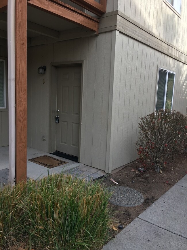 Photo - Cute Clean Condo