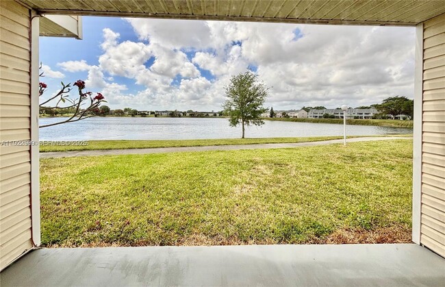 Photo - 3449 NW 44th St Unit 101