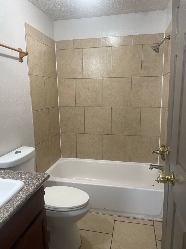 Photo - 3028 Avenue M Ave Unit 2