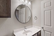 2BR, 2BA - Legacy 2E (Phase II) - 945SF