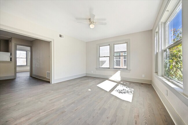 Photo - 1632 Hawthorne St Unit 1