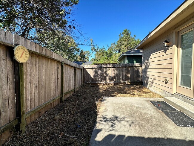 Photo - 16697 E Hammon