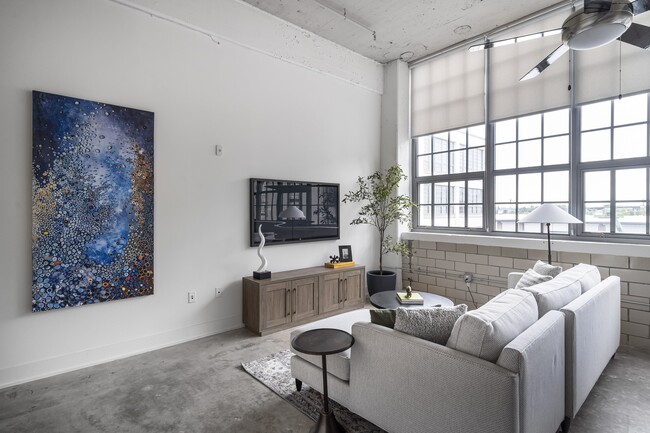 Photo - Plant 64 Apartment Homes