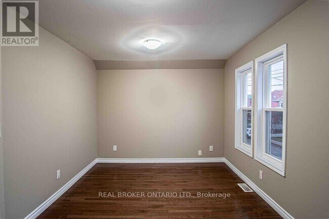 Photo - 57 Francis St