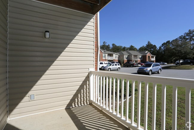 2BR, 2BA - 1,134 SF - Trails at Flat Rock