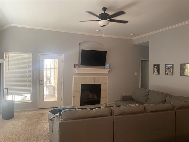 Photo - 9733 Old Field Dr