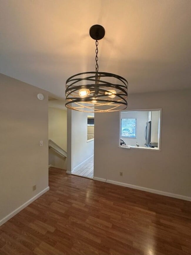 5402 Briar Ridge Dr