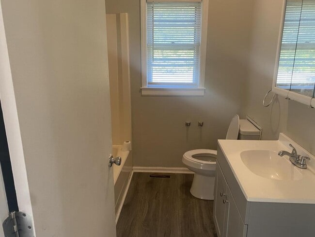 Photo - 502 Beeler Ave