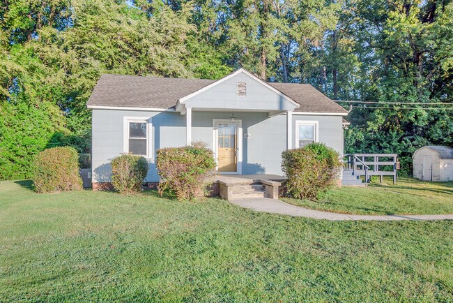 Photo - Charming Charlotte Retreat with Convenience at Every Turn, 2BR/1BA/880 sq ft