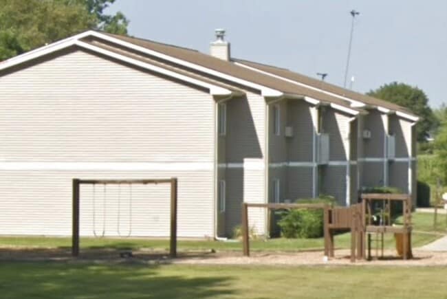 Photo - 378 Poplar St