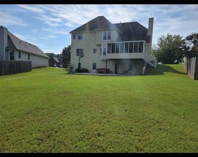 Photo - 2675 Wyndham Pl Dr NW