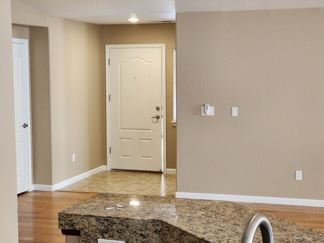 Photo - 4 Bedroom Home with 3 Car Garage in Dayton-Riverpark