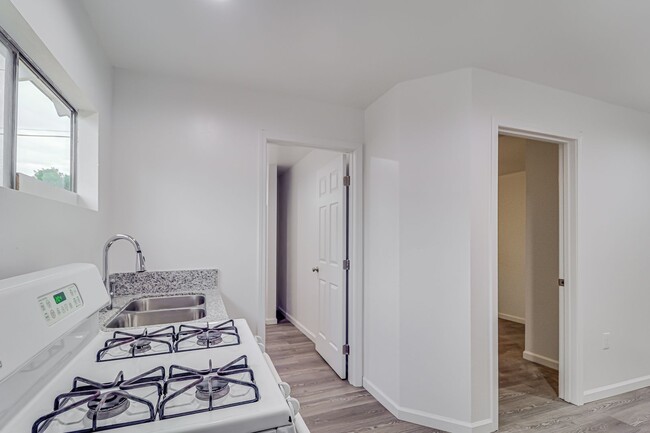 Photo - Remodeled 1 Bed with Private Yard & Parking – Don’t Miss This!