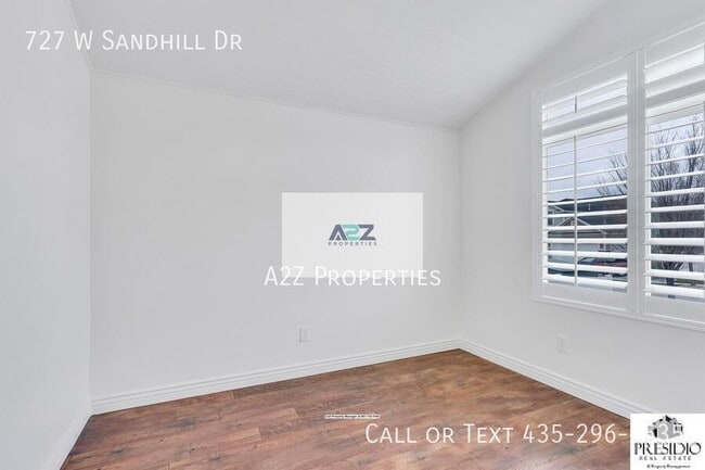 Photo - 727 Sandhill Dr