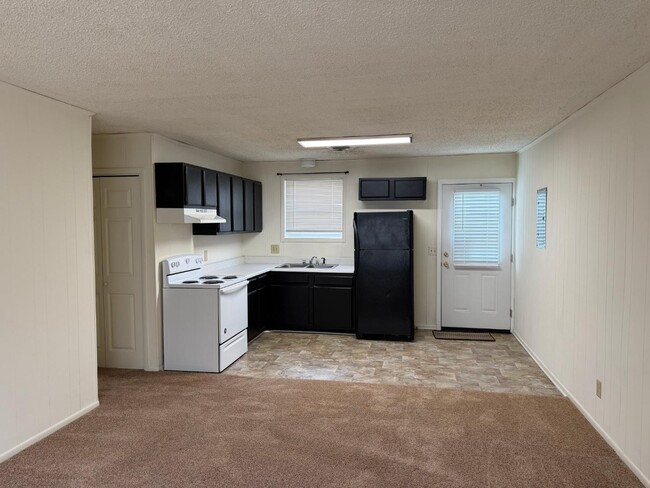 1506 Idlewild Dr