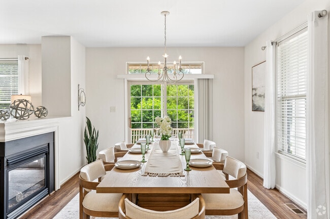 3BR, 2BA - 2,002SF - Dining Room - Heritage Orchard Hill