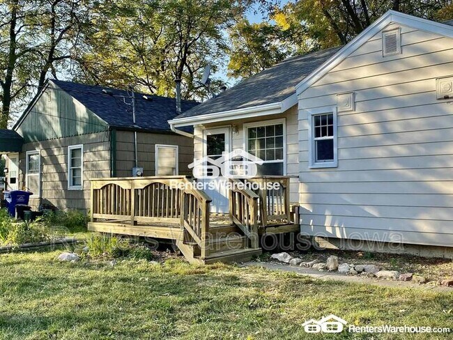 Photo - 6119 Franklin Ave