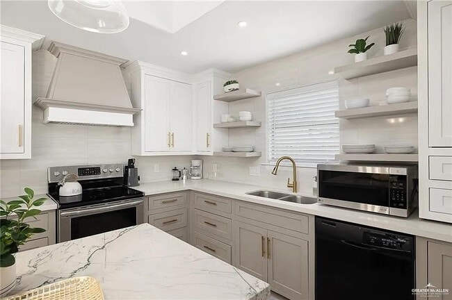 Photo - 21 Xanthisma Ave